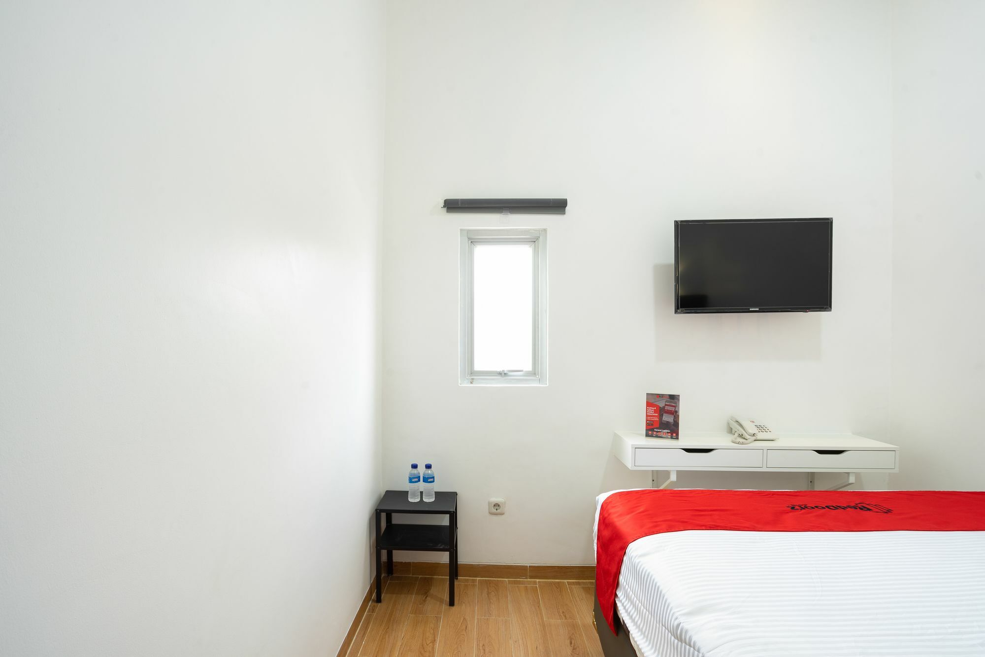 Reddoorz Plus @ Danau Sunter Utara Джакарта Екстериор снимка